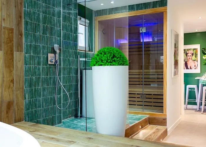 La Cle Escale Amoureuse Sauna & Balneo *